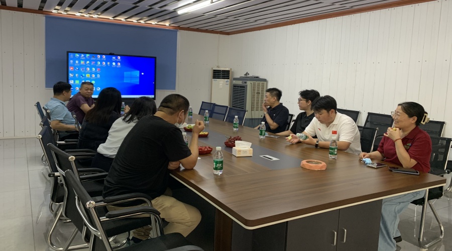 饰纪上品GRG厂家热烈欢迎清远企业家协会 山东庆云工商联领导莅临指导