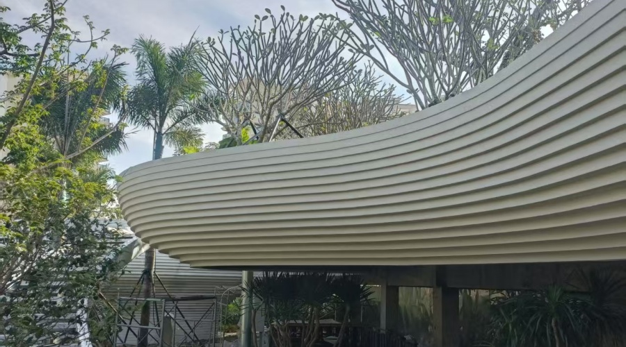 三亚海棠湾售楼部GRC柱子景观造型落地效果