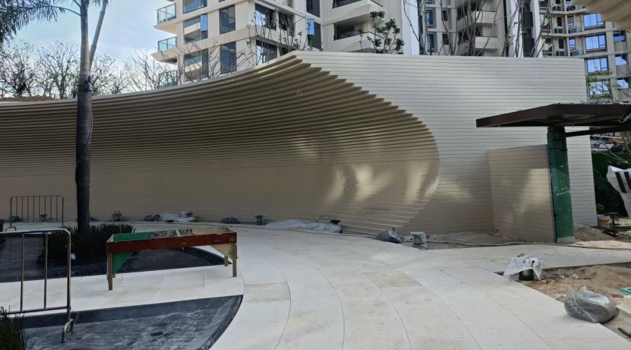 三亚海棠湾售楼部GRC柱子景观造型落地效果