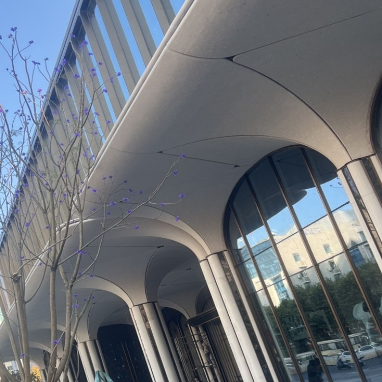 福建紫阳隐翠公馆UHPC门头柱子造型工程