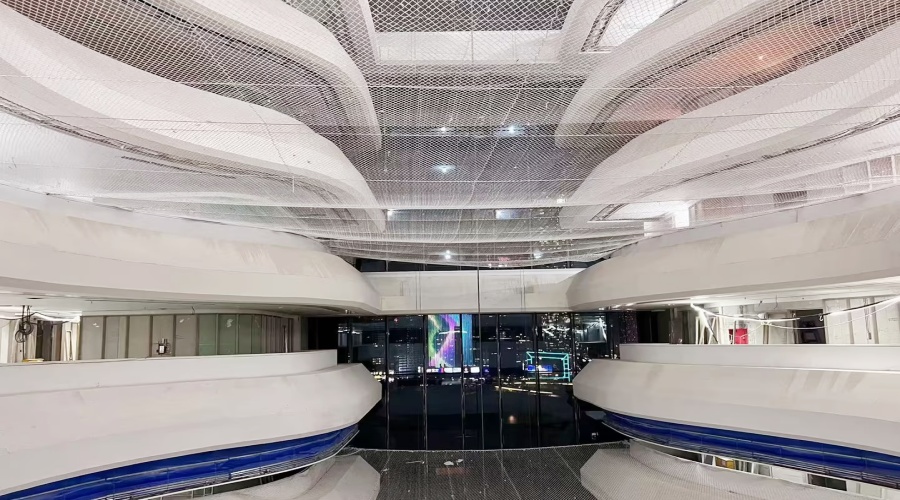 深圳国际交流中心GRG拦河造型工程