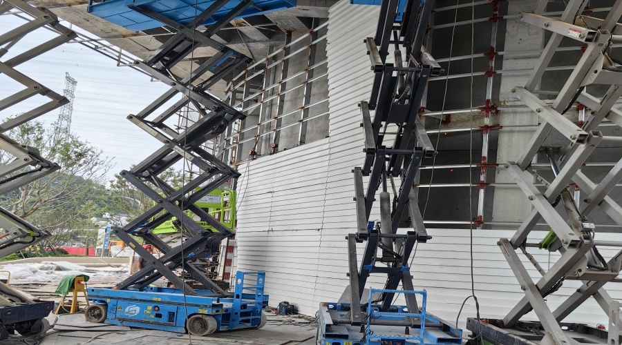 UHPC构件安装现场