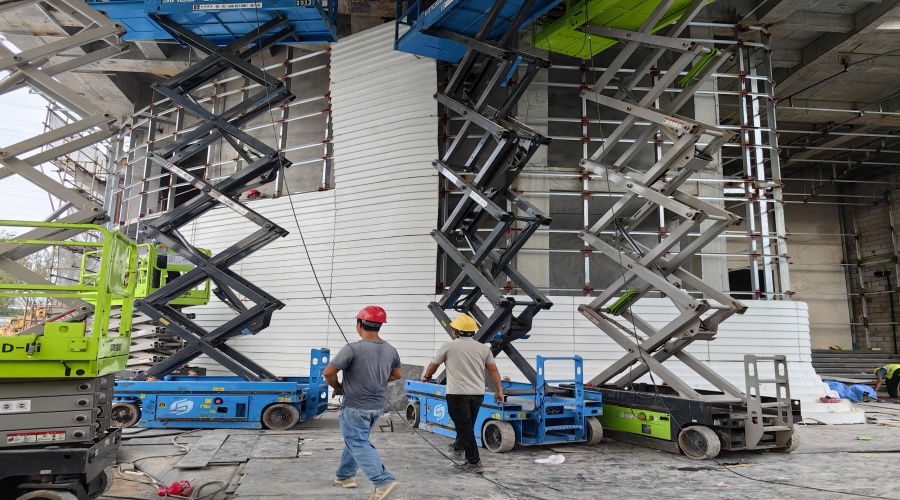 UHPC构件安装现场