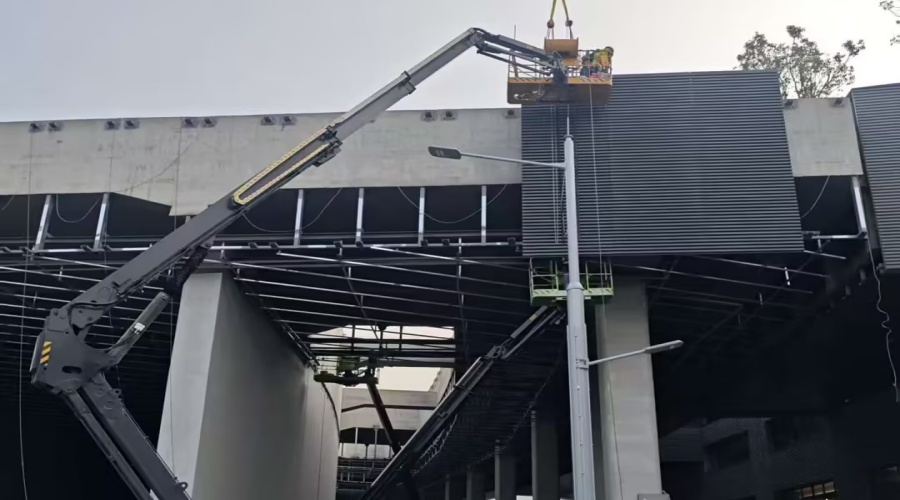 深圳龙华医院隧道UHPC挂板工程