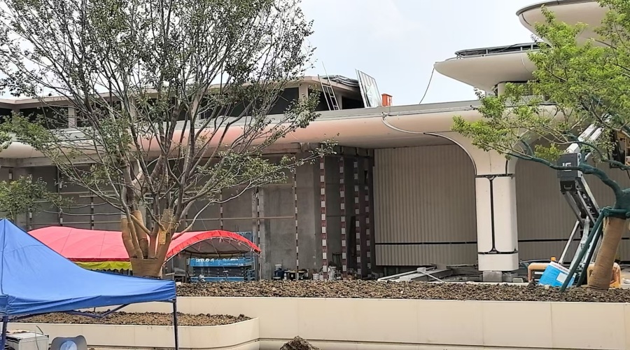 佛山德胜壹号UHPC水磨石柱子门头造型工程