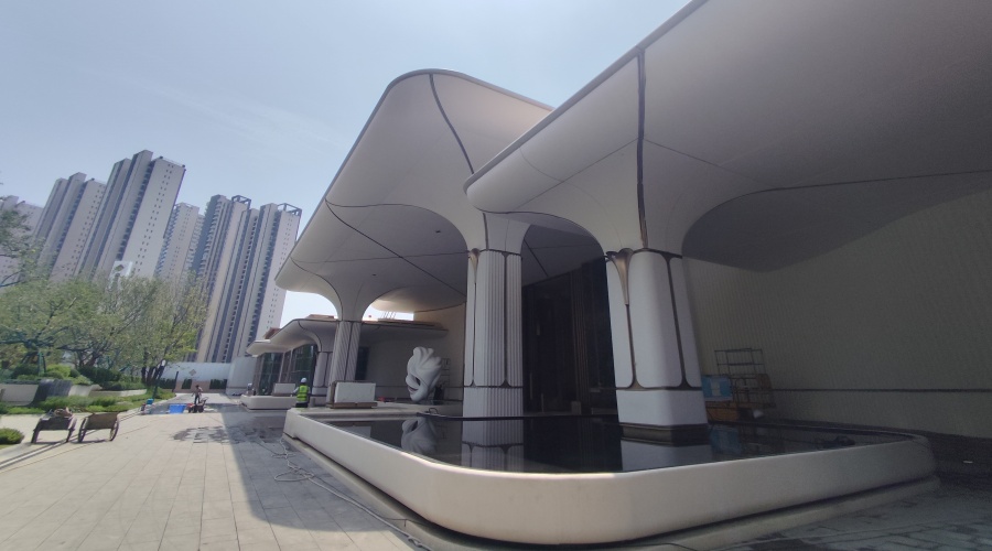 售楼部大门入口UHPC水磨石柱子造型