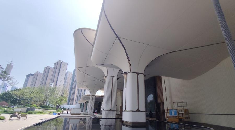 UHPC曲面构件造型